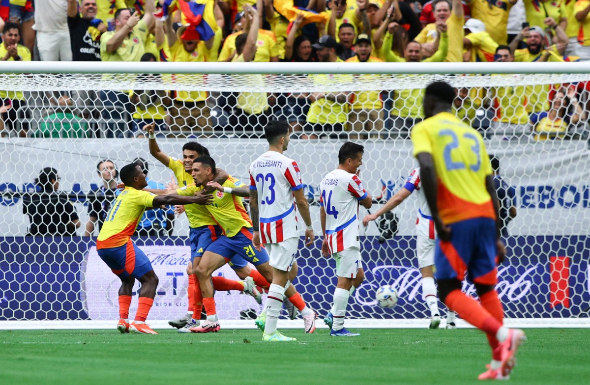 Colombia suda para vencer a Paraguay en el debut de la Copa América ...